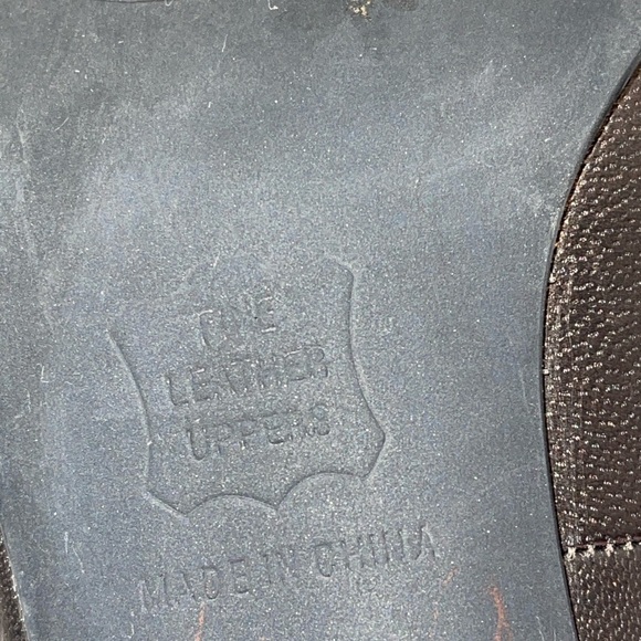 Ros Hommerson Women's Pumps Size 10.5M Bronze Leather Slip On Heel Close Toe - Picture 8 of 9